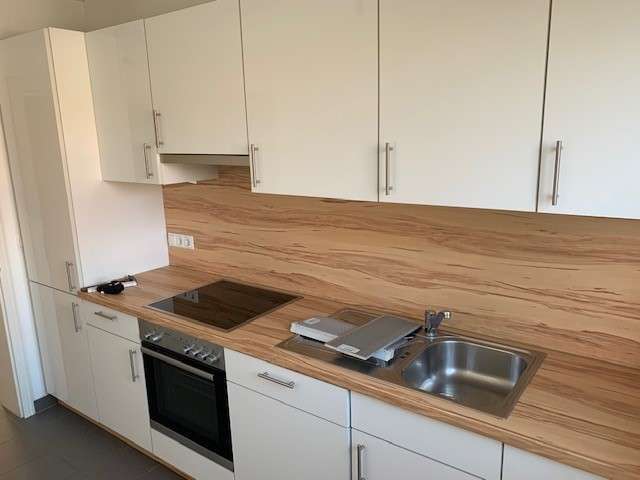 Wohnung zum Mieten in Kelsterbach 1.200 € 87 m²