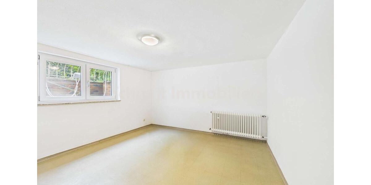 Doppelhaushälfte Oberursel (Taunus) - 6 Zimmer, 152 m&sup2;, 1.990&euro; | Angebot:26631324