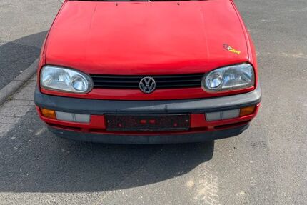 VW Golf 128.284 km 1.500 &euro; Hanau 63457