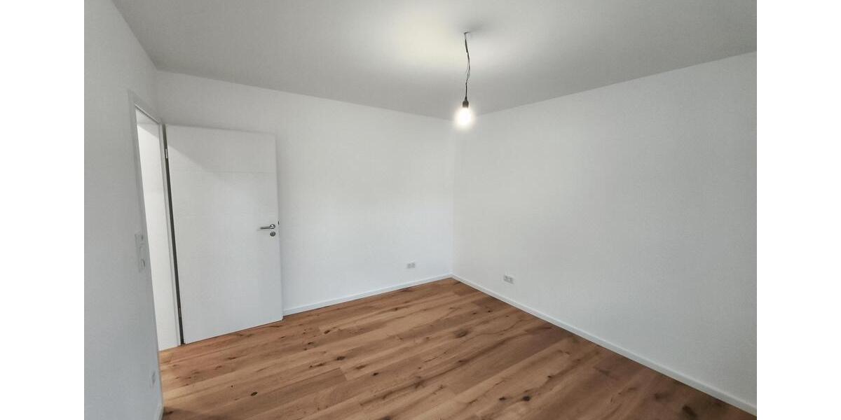 Dachgeschoßwohnung Frankfurt am Main Oberrad - 2 Zimmer, 62 m&sup2;, 1.450&euro; | Angebot:25405864