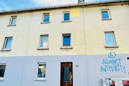 Haus zum Kaufen in Frankfurt am Main 899.000 € 257 m² 11 zimmer