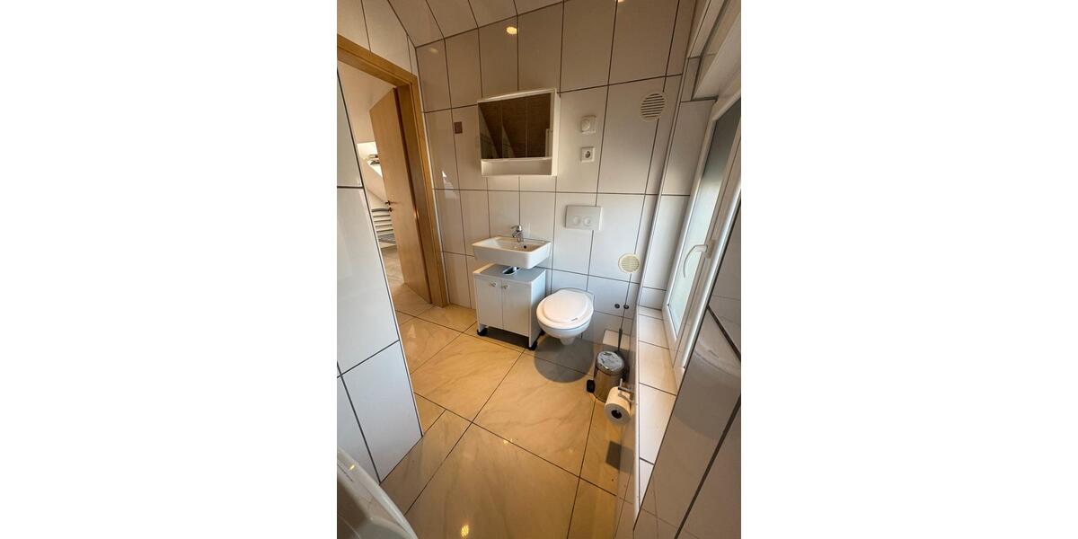 Dachgeschoßwohnung Raunheim - 2 Zimmer, 58 m&sup2;, 1.100&euro; | Angebot:26661967