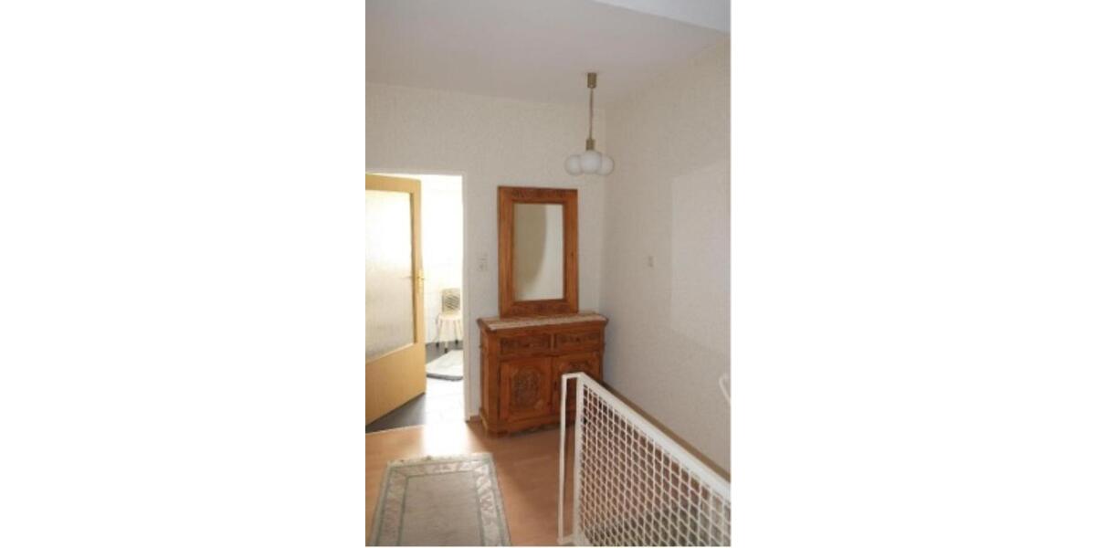 Reihenhaus mit Garten mitten in Frankfurt am Main 7 zimmer