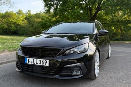 Peugeot 308 47.900 km 18.299 &euro; Frankfurt am Main 60529