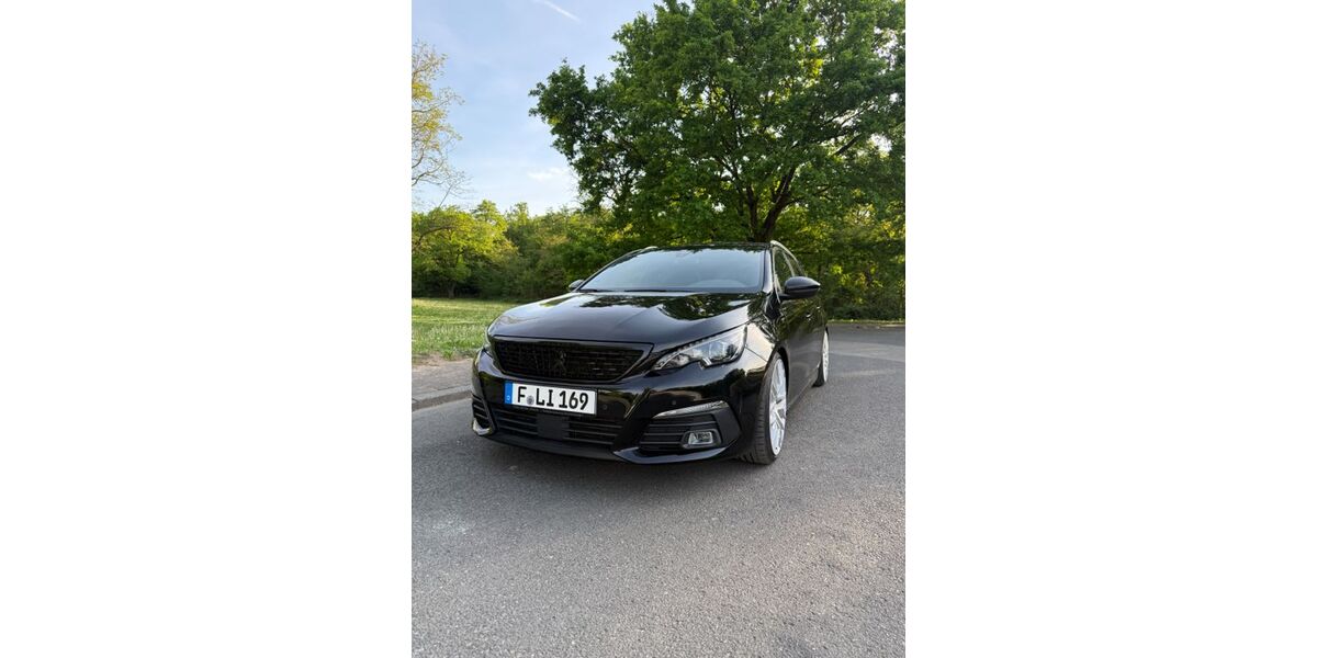Peugeot 308 47.900 km 18.299 &euro; Frankfurt am Main 60529