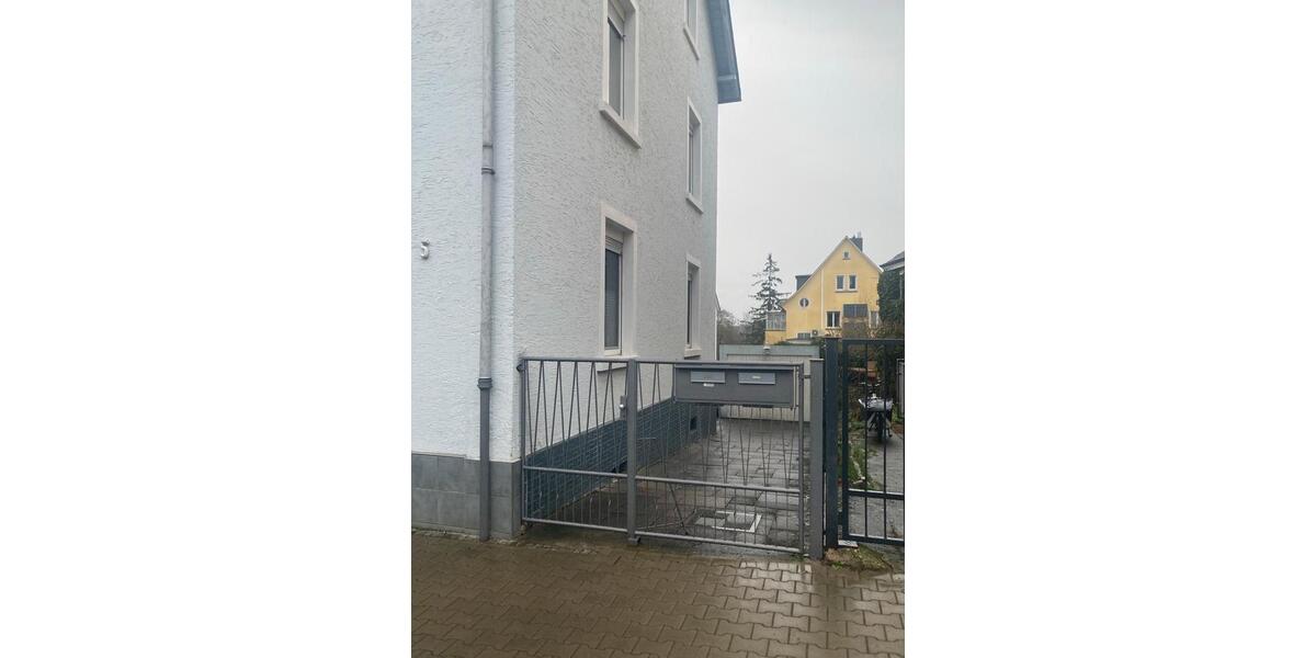 Doppelhaushälfte Kronberg im Taunus - 8 Zimmer, 240 m&sup2;, 1.050.000&euro; | Angebot:25633112
