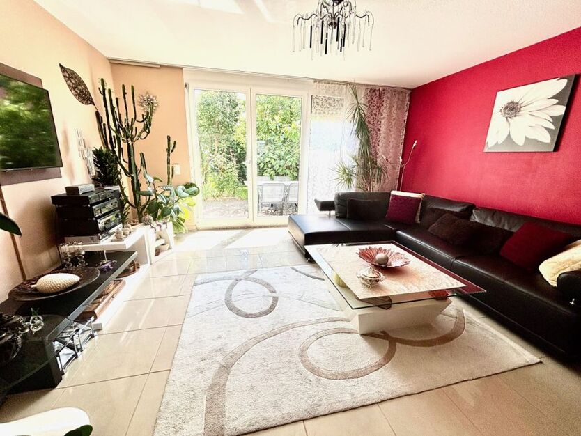 Provisionsfrei* Maintal-Bischofsheim (Spessartstr.): Neuwertiges, modernes RMH in ruhiger Lage
