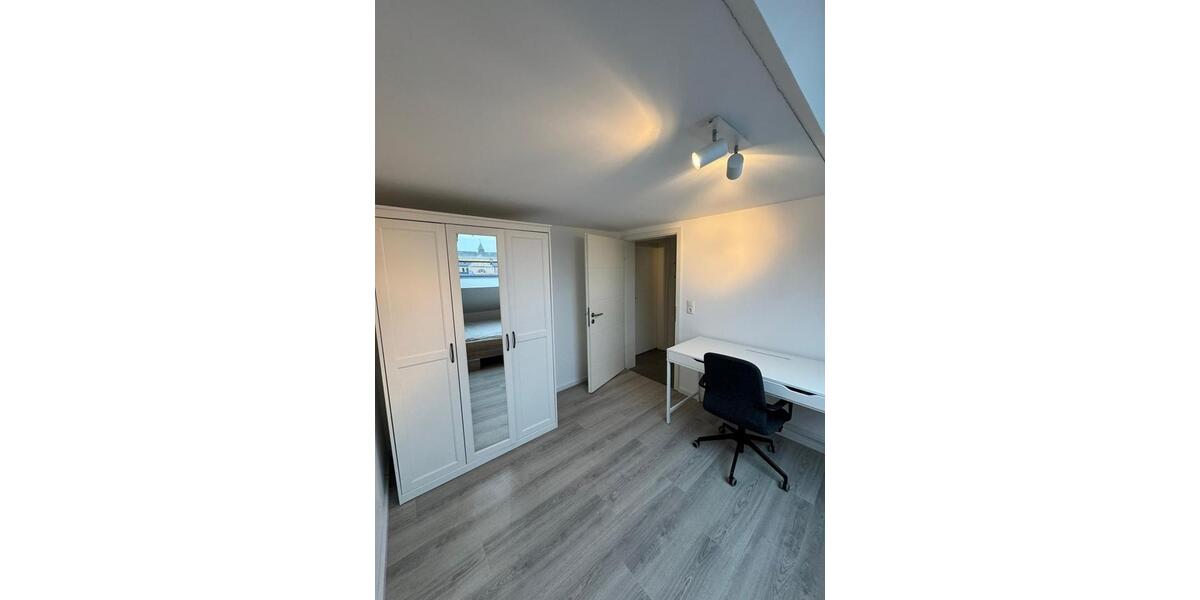 WG-Zimmer in 3er Mädels WG 3 zimmer