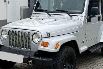 Jeep Wrangler 228.090 km 14.980 &euro; Neu Isenburg 63263
