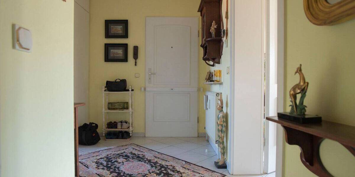 Etagenwohnung Steinbach (Taunus) - 3 Zimmer, 79 m&sup2;, 315.000&euro; | Angebot:26017481