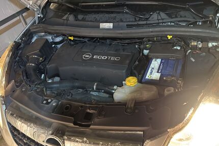 Opel Corsa 240.000 km 3.500 &euro; Rüsselsheim 65428