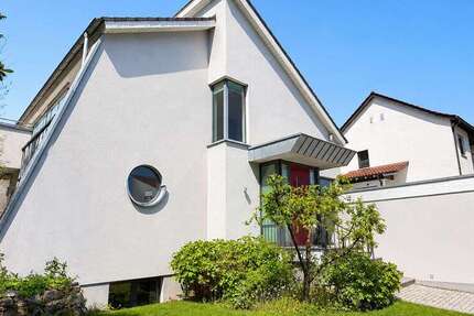 Haus Hofheim am Taunus - 9 Zimmer, 332 m&sup2;, 1.795.000&euro; | Angebot:26548634