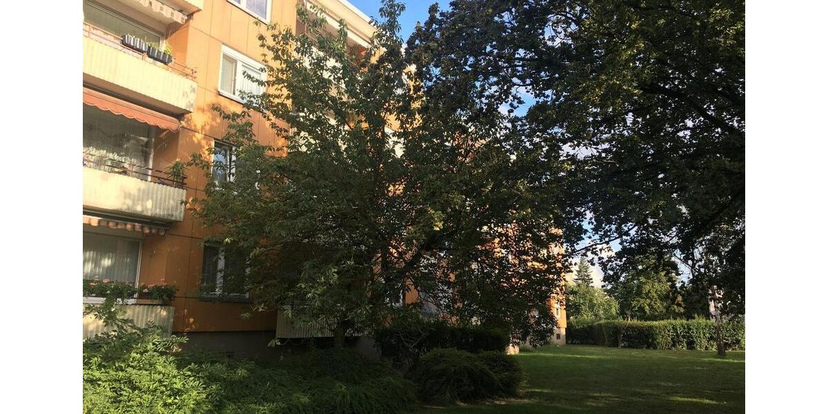 Etagenwohnung Frankfurt am Main Nied - 2 Zimmer, 63 m&sup2;, 1.070&euro; | Angebot:25414523