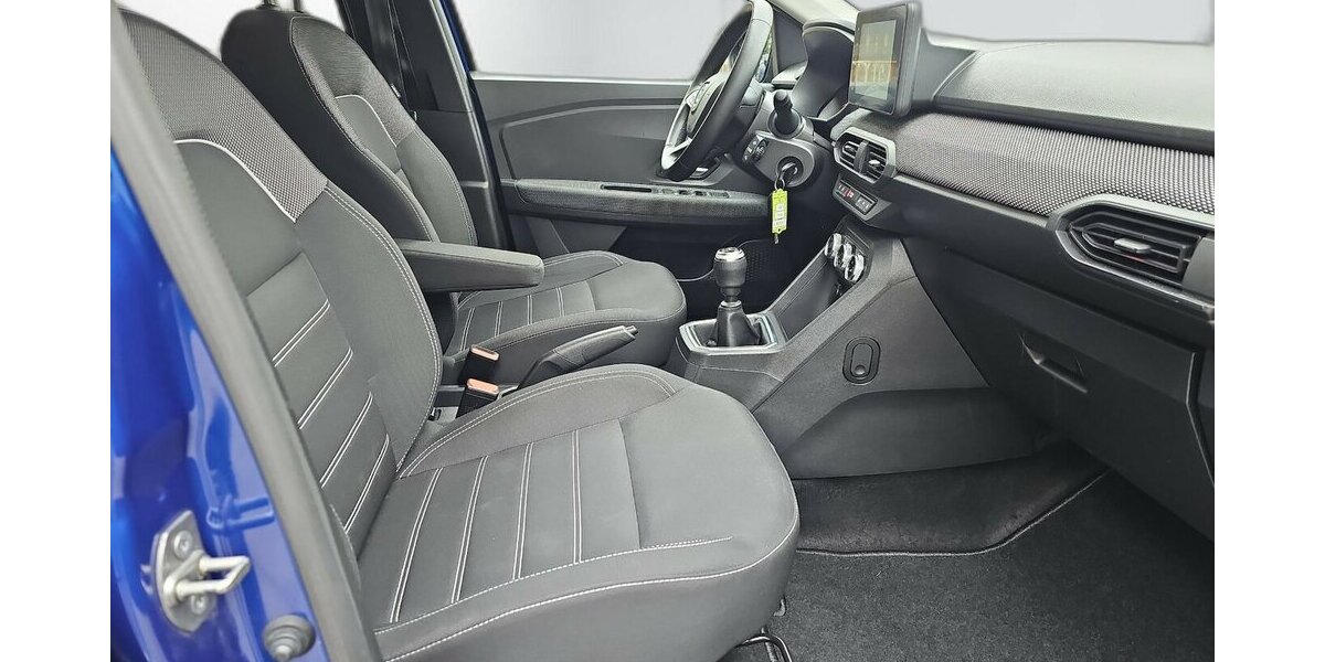 Dacia Jogger Expression Benzin/Autogas Inspektion NEU 50.000 km 15.870 &euro; Schwalbach/Taunus 65824