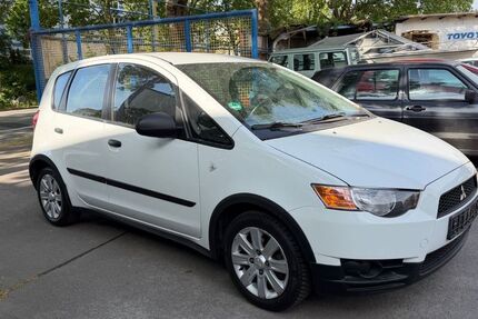 Mitsubishi Colt 119.000 km 3.850 &euro; Groß Gerau 64521