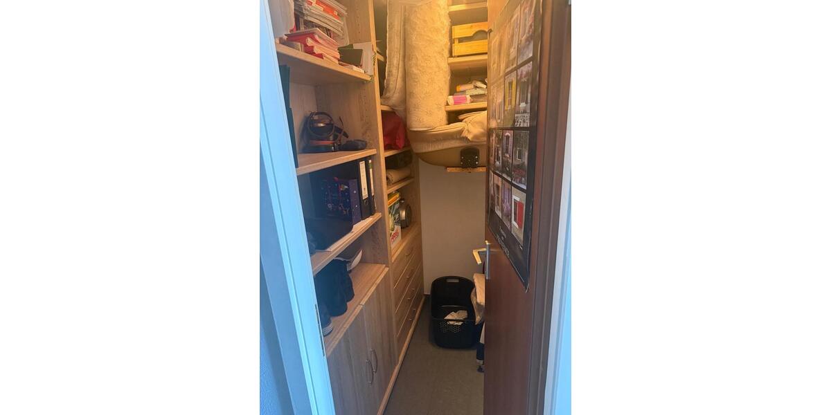 Etagenwohnung Frankfurt am Main Niederrad - 2 Zimmer, 46 m&sup2;, 1.100&euro; | Angebot:25327173