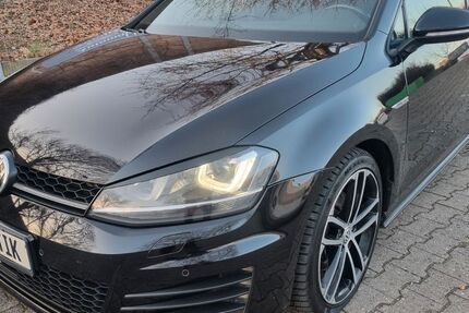 VW Golf 171.400 km 14.490 &euro; Hattersheim 65795