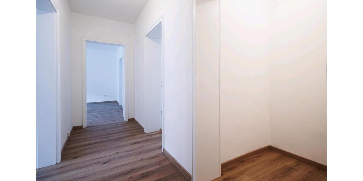 Etagenwohnung Hanau Lamboy - 3 Zimmer, 70 m&sup2;, 1.150&euro; | Angebot:25656951
