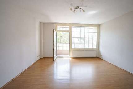Wohnung Offenbach Buchhügel - 2 Zimmer, 60 m&sup2;, 700&euro; | Angebot:27449761