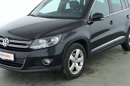 VW Tiguan 76.639 km 16.990 &euro; Frankfurt am Main 65936