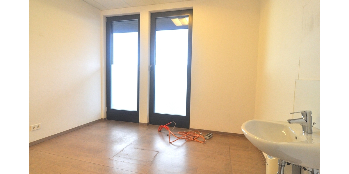 Praxisfläche mit Penthouse-Feeling im Ärztehaus - Gewerbeobjekt Königstein | Angebot:23795165