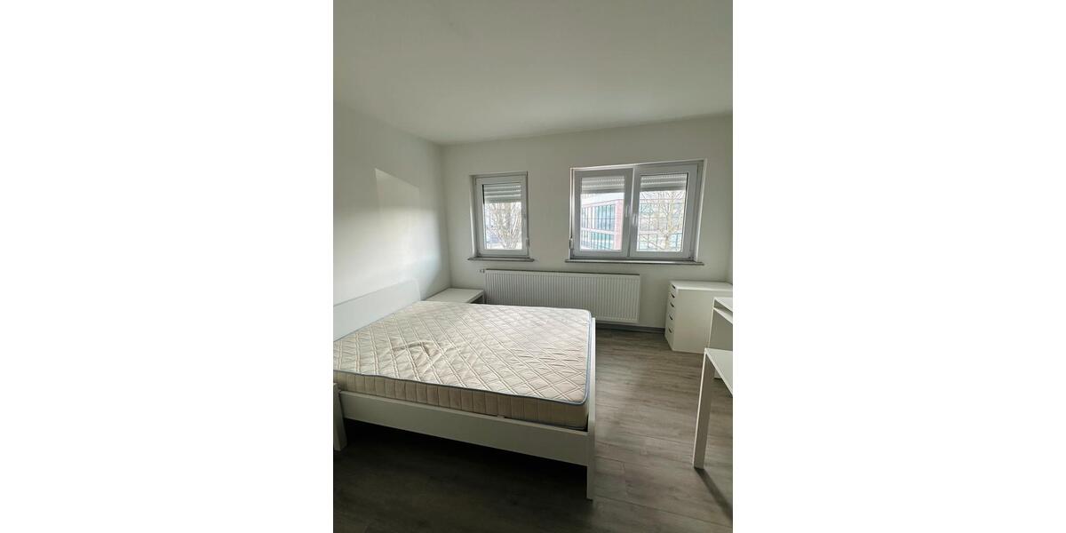 Etagenwohnung Frankfurt am Main Innenstadt 3 - 850&euro; | Angebot:25431408