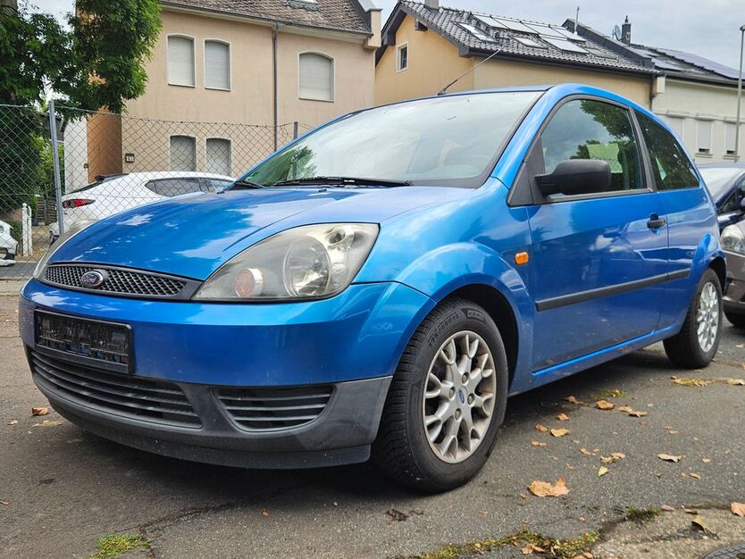 Ford Fiesta 69.000 km 1.700 € Bad Homburg 61350
