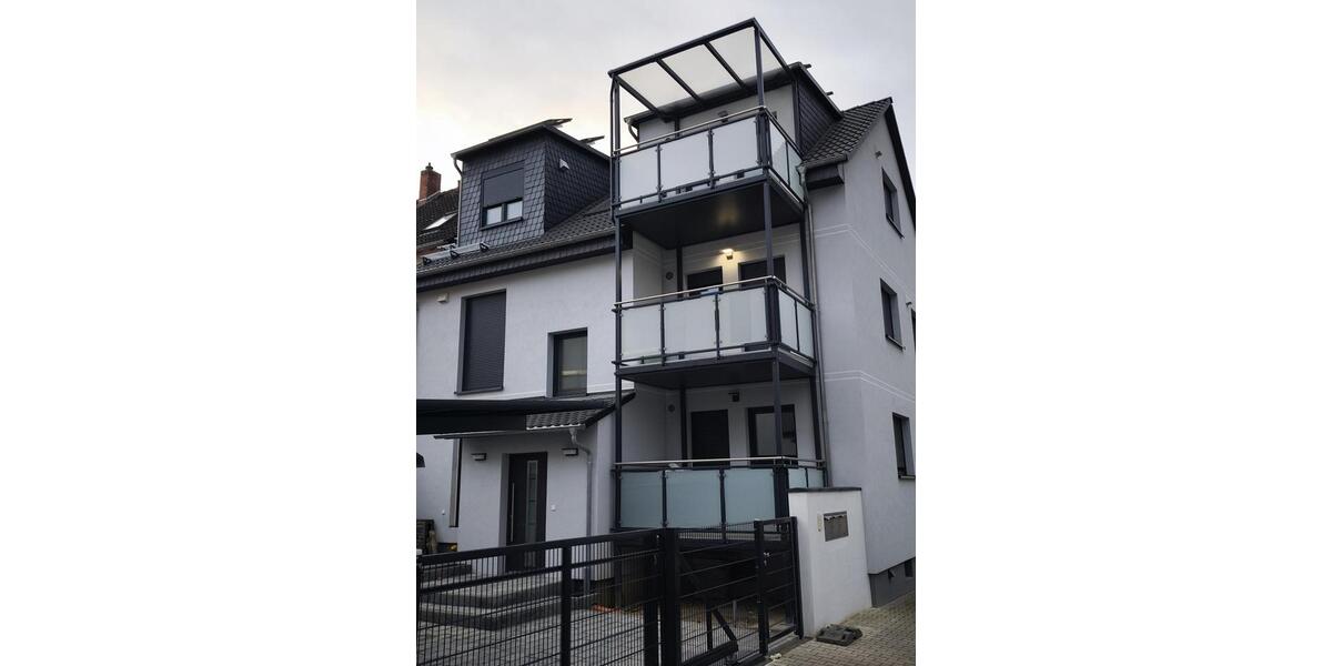 Dachgeschoßwohnung Frankfurt am Main Oberrad - 2 Zimmer, 62 m&sup2;, 1.450&euro; | Angebot:25405864