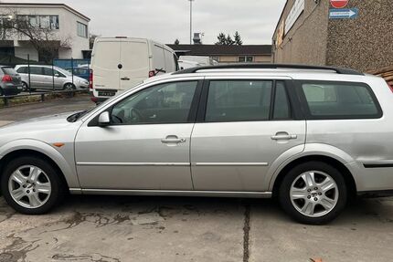 Ford Mondeo 204.000 km 1.550 &euro; Frankfurt am Main 65933