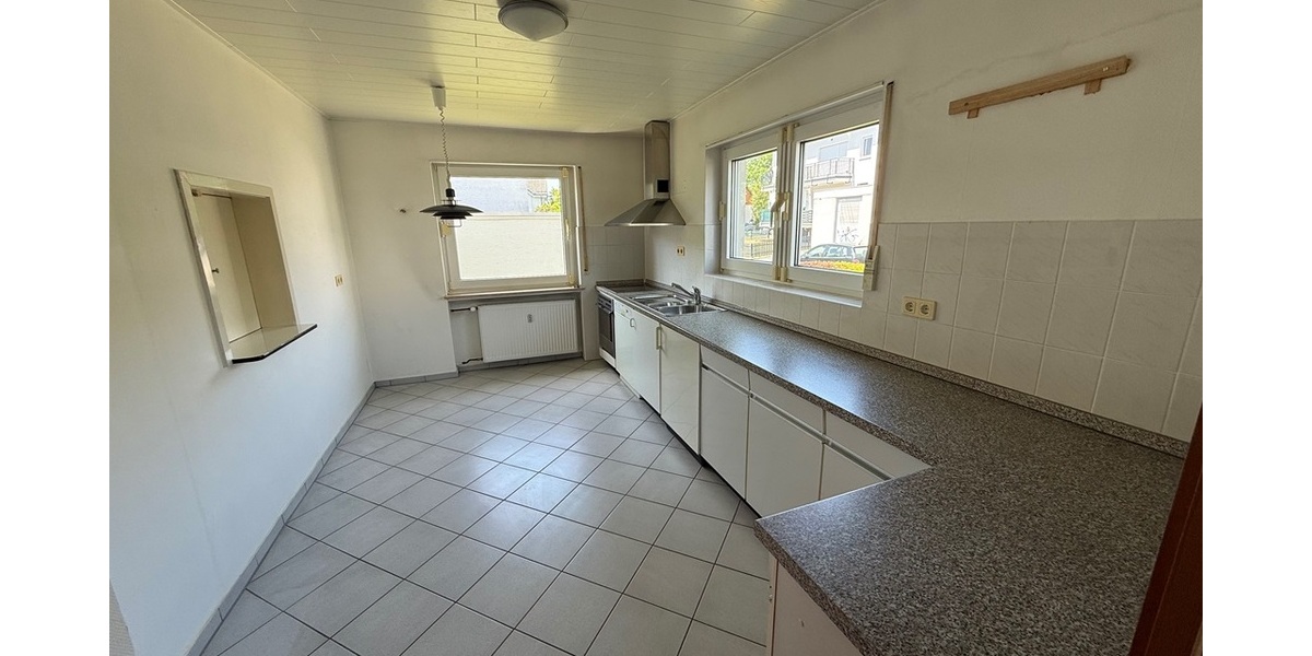 Hofheim-Diedenbergen: 2 Generationen- oder XXL-Haus in toller Ruhelage - Zweifamilienhaus Hofheim | Angebot:26829022