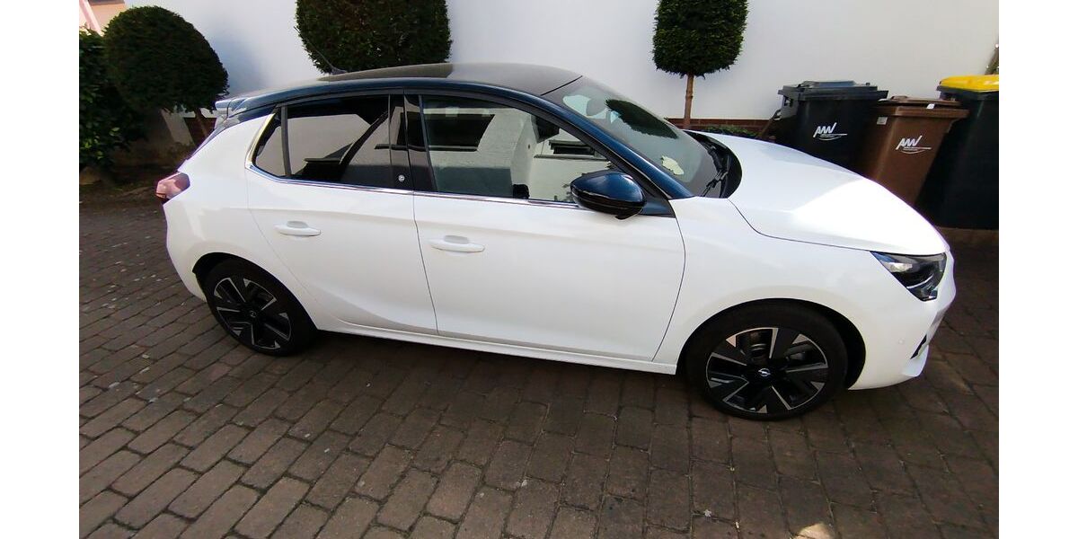 Opel Corsa 13.900 km 19.950 &euro; Groß-Gerau 64521