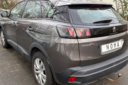 Peugeot 3008 171.965 km 13.507 &euro; Frankfurt am Main 60389