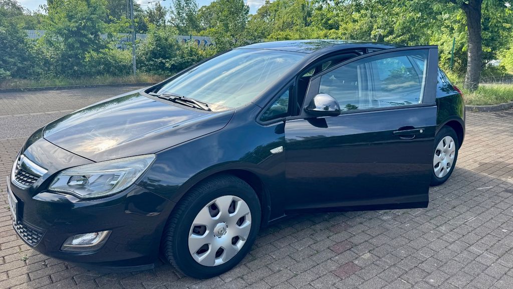 Opel Astra 155.000 km 4.600 &euro; Bad Nauheim 61231