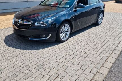 Opel Insignia 128.000 km 8.500 &euro; Erlensee 63526