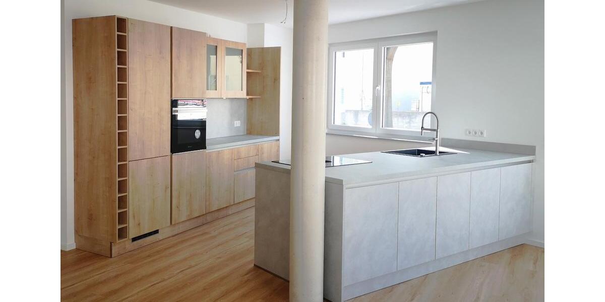 Erdgeschoßwohnung Frankfurt am Main Fechenheim - 2 Zimmer, 82 m&sup2;, 1.400&euro; | Angebot:25129076