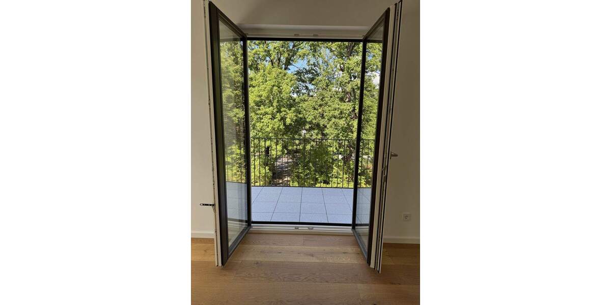 Etagenwohnung Dreieich Buchschlag - 3 Zimmer, 115 m&sup2;, 2.300&euro; | Angebot:25498544