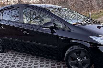 Toyota Prius 136.000 km 10.000 &euro; Frankfurt am Main 60431