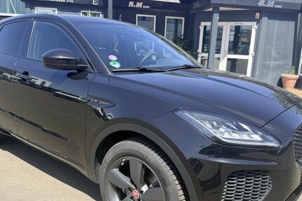 Jaguar E-Pace R-Dynamic S AWD/TOP/AHK/PANO 57.200 km 23.599 &euro; Frankfurt 60386