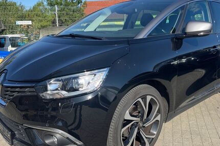Renault Scenic 167.000 km 11.350 € Büdingen 63654