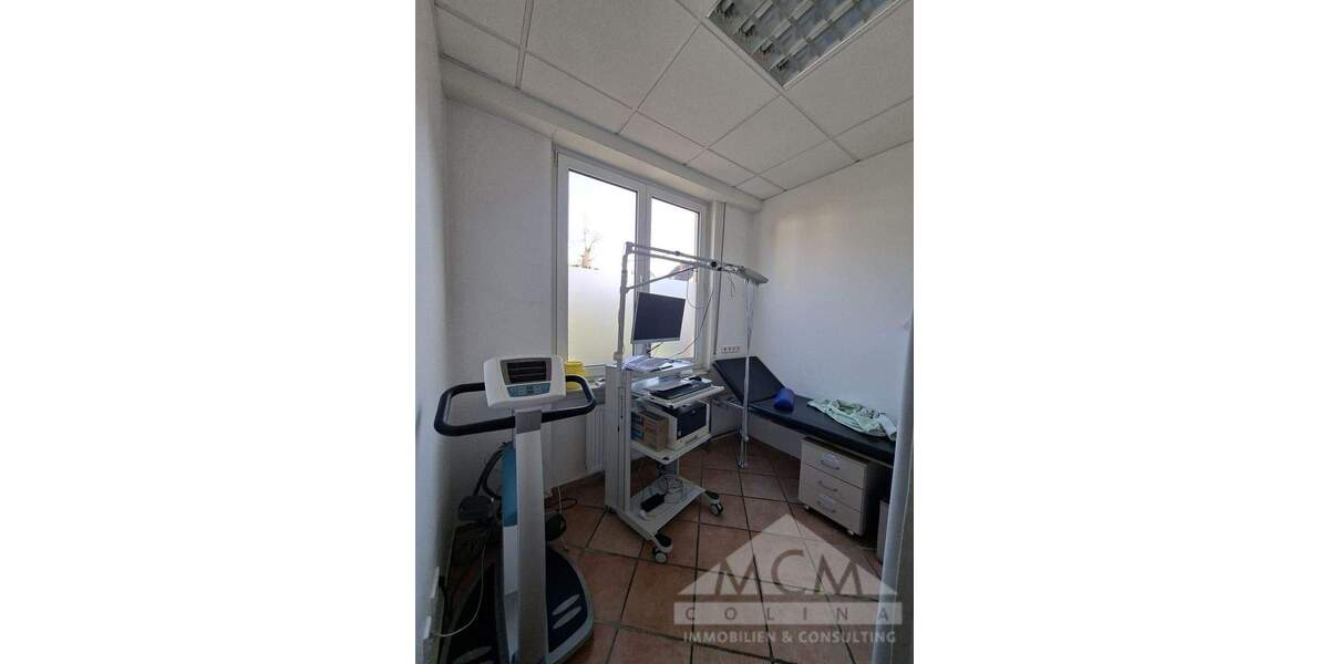 Gewerbeobjekt Frankfurt am Main / Zeilsheim Zeilsheim - 5 Zimmer, 95 m&sup2;, 890&euro; | Angebot:25749134