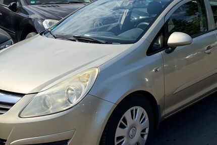 Opel Corsa 100.000 km 2.995 &euro; Frankfurt am Main 60486