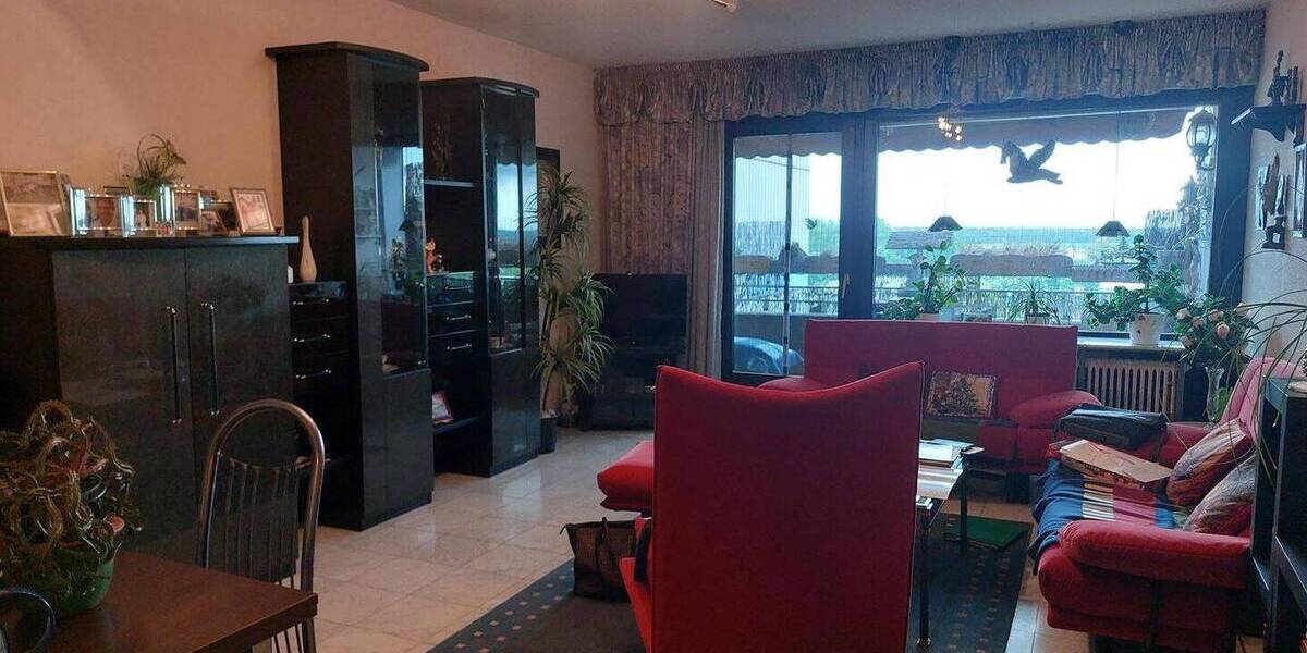 Etagenwohnung Griesheim - 3 Zimmer, 86 m&sup2;, 220.000&euro; | Angebot:25682598