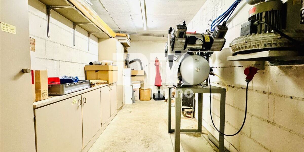 Ladeneinheit und Büro Praxisfläche teilvermietet im Paket mit umfangreicher Ausstattung - Gewerbeobjekt Kleinostheim | Angebot:26971242