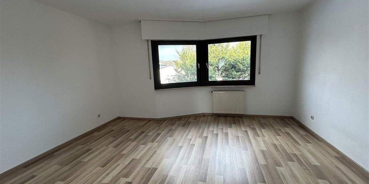 TOP-LAGE: Gepflegtes Reihenhaus mit vielen Extras! 5 zimmer