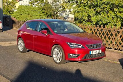 Seat Leon 27.200 km 14.950 &euro; Frankfurt am Main 60529