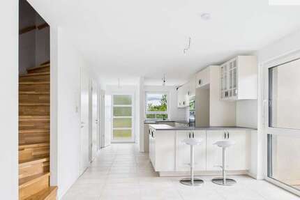 Haus zum Mieten in Dietzenbach 2.450 € 128 m²
