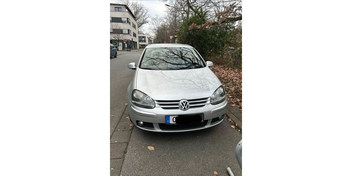 VW Golf 160.241 km 4.700 &euro; Dreieich 63303