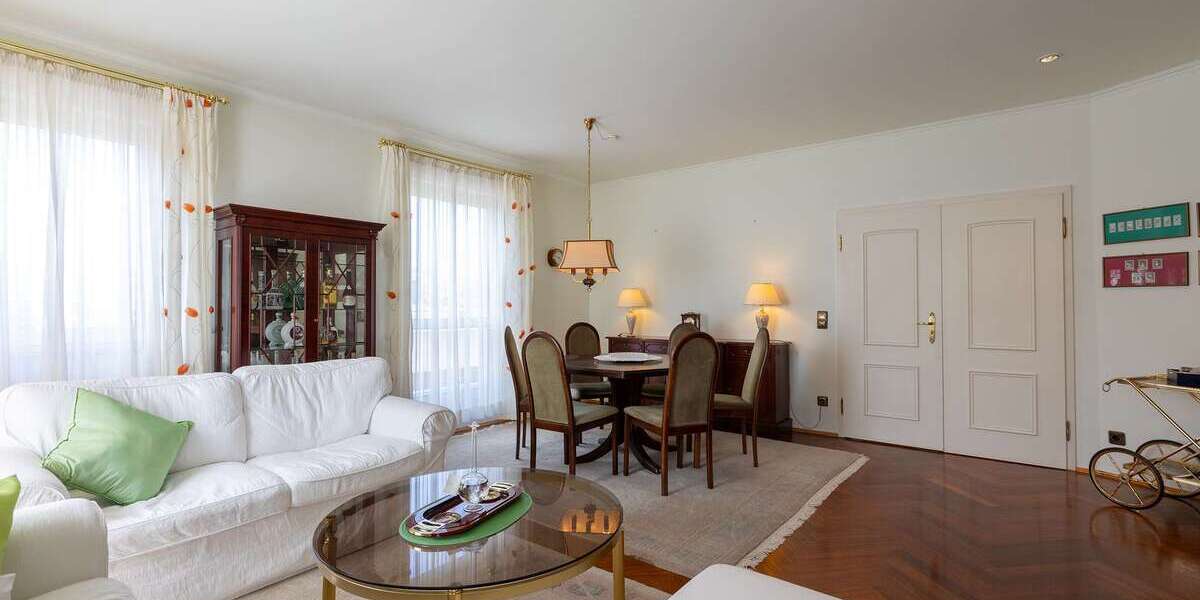 Etagenwohnung Frankfurt am Main Sachsenhausen Süd - 3 Zimmer, 114 m&sup2;, 1.950&euro; | Angebot:26759517