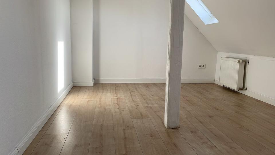 Dachgeschoßwohnung Hanau Groß-Steinheim - 2 Zimmer, 50 m&sup2;, 650&euro; | Angebot:25545812