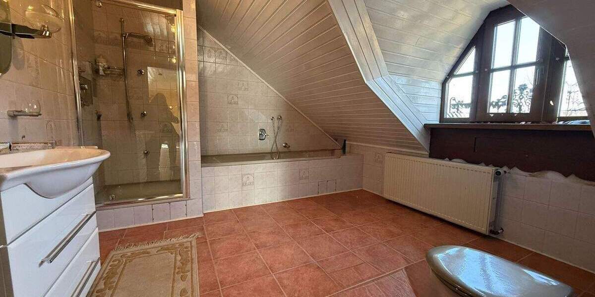 Einfamilienhaus Alzenau Wasserlos - 5 Zimmer, 250 m&sup2;, 780.000&euro; | Angebot:25531010